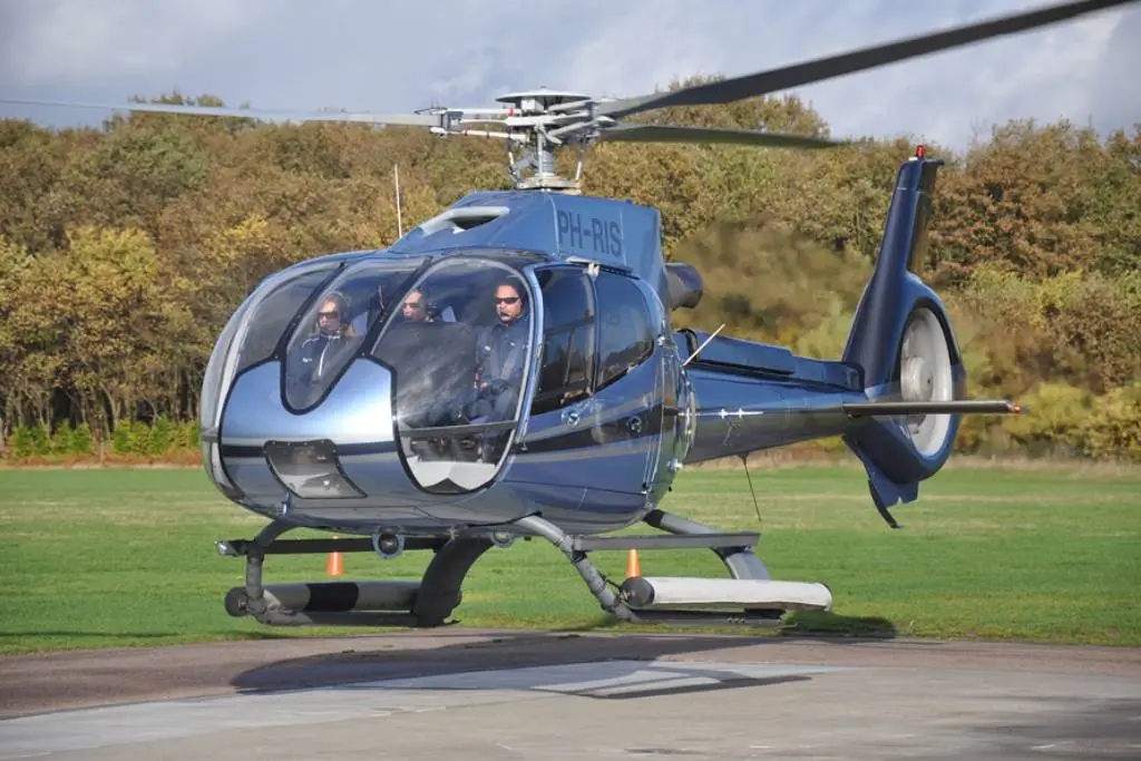 Lot helikopterem Amsterdam